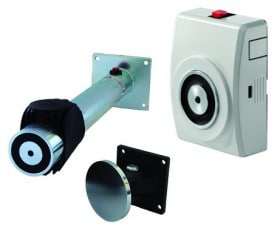 GD830S-12 retén magnética para puertas de fuego enlace a la alarma de incendio o el botón de liberación 12V